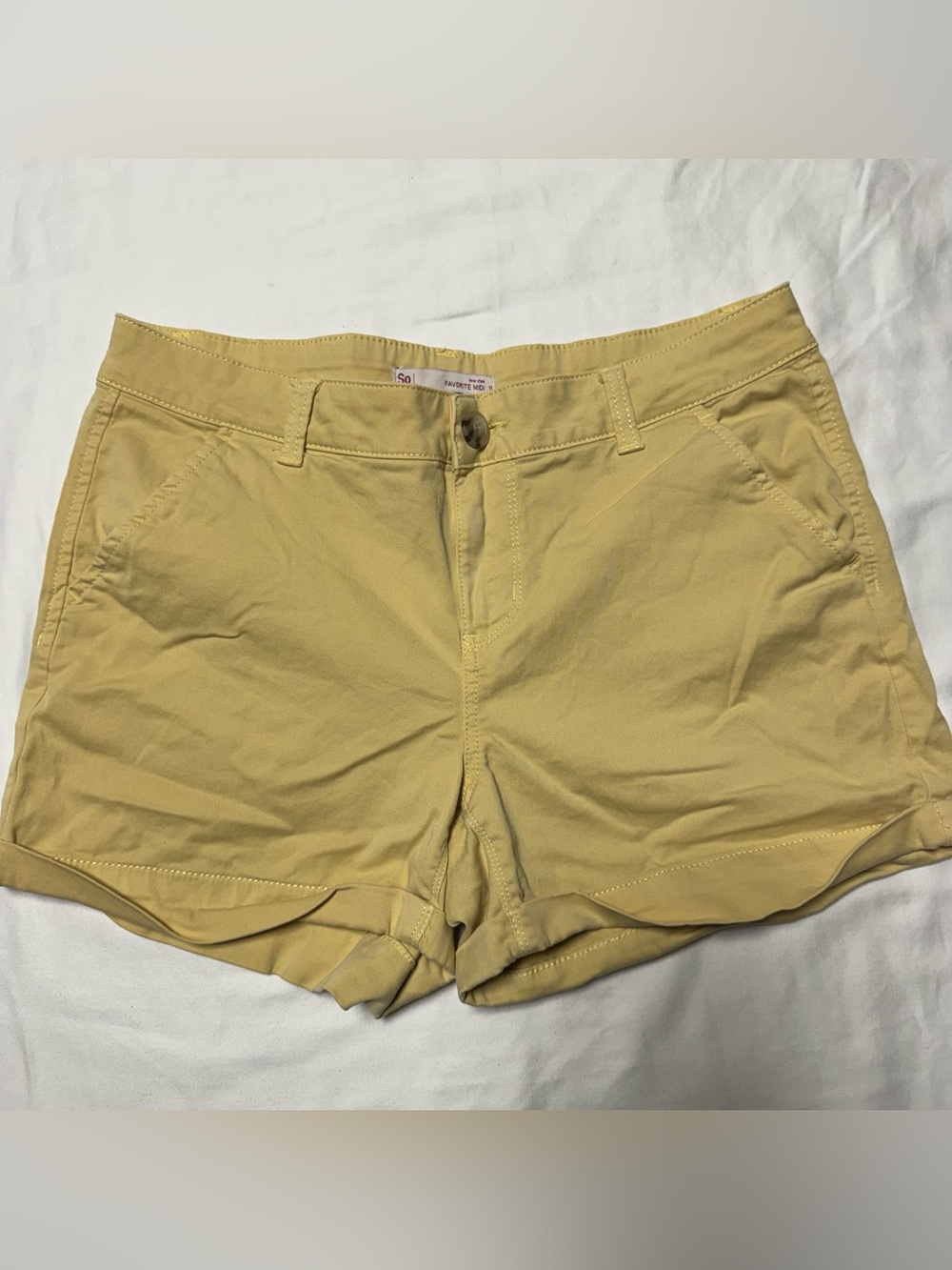 SO MIDI Low Rise Yellow Chino Shorts Junior Size 9